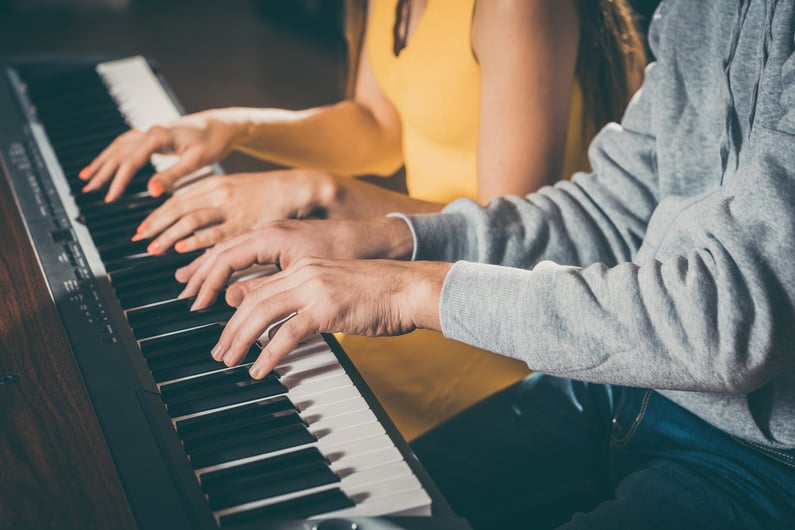 Music Lessons for Teens in Glenview, IL